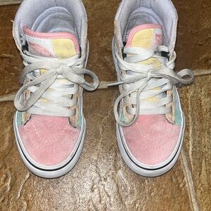 Van Girls high top size 13
